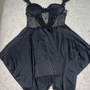 Elegant Black Lace Women's Intimate